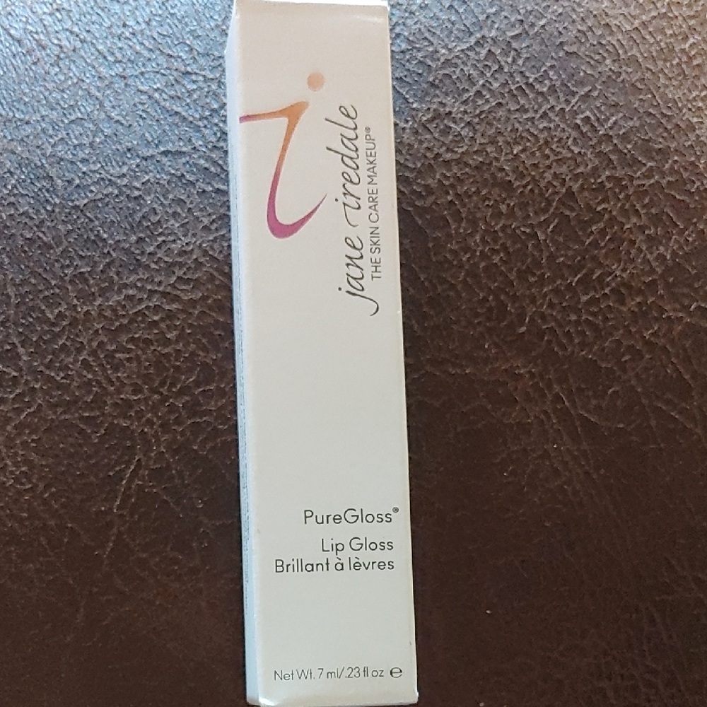 Jane Iredale PureGloss Lip Gloss Color Is Soft Peach